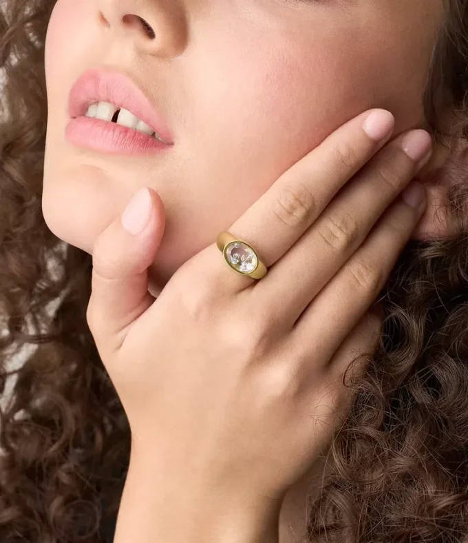 Anello con sigillo Sutton Shaky Glitz in acciaio inossidabile dorato con luna e stella