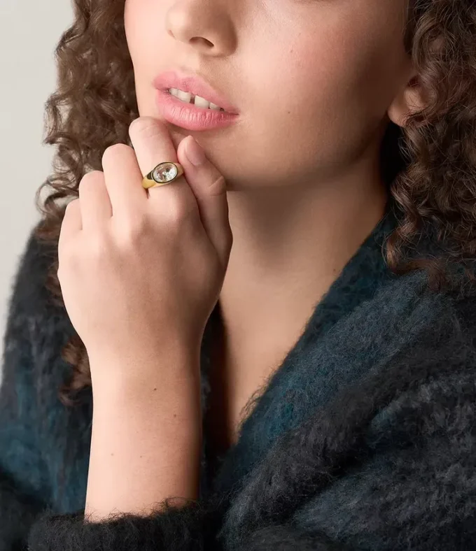 Anello con sigillo Sutton Shaky Glitz in acciaio inossidabile dorato con luna e stella