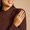 Anello Harlow con maglie intrecciate in acciaio inossidabile tri-tono