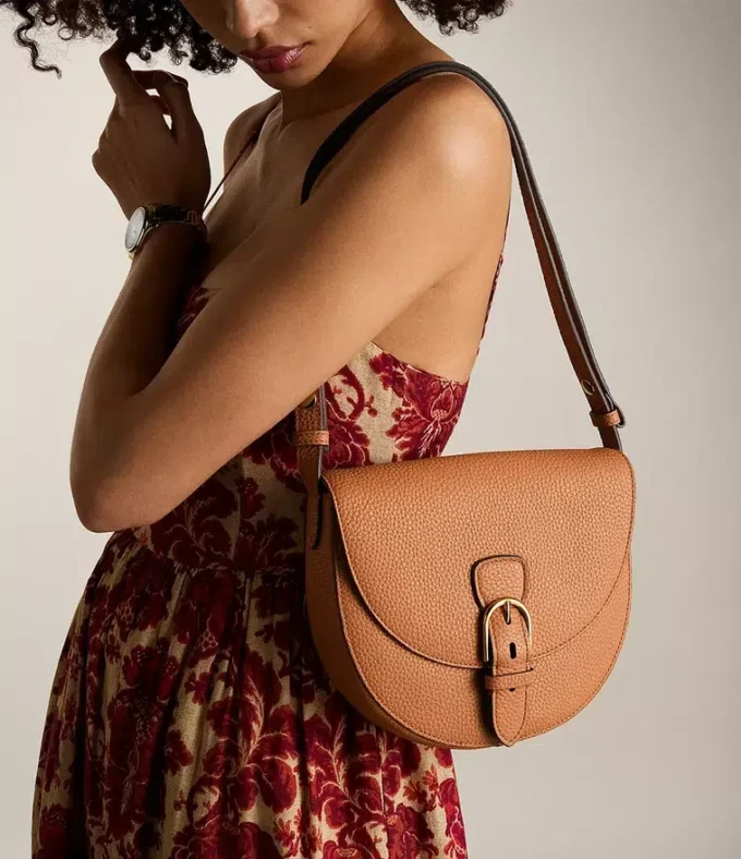 Borsa a tracolla con patta grande in pelle Everleigh