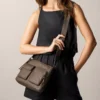 Borsa a tracolla in pelle Maysen