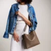 Borsa a tracolla Jessie in pelle