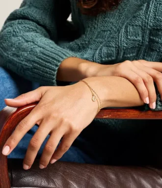 Bracciale multistrato Sutton Horseshoe in acciaio inossidabile color oro