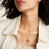 Collana con pendente in acciaio inossidabile color oro e corniola rossa Sutton Zodiac dell’Ariete