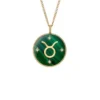 Collana con pendente in acciaio inossidabile dorato e malachite verde Sutton Zodiac Toro