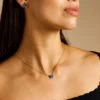 Collana con pendente multicolore a forma di ali di farfalla in abalone Sutton