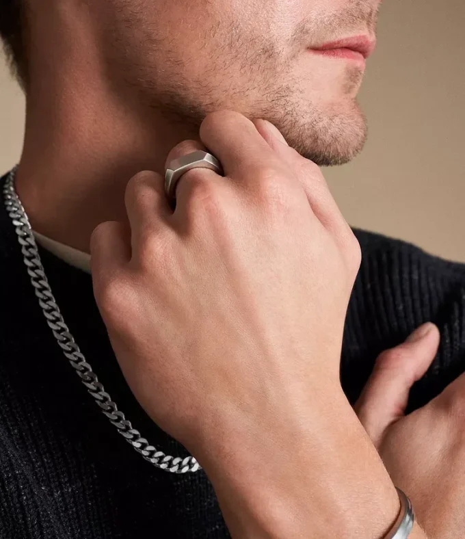 Collana Harlow con catena a trama lineare in acciaio inossidabile