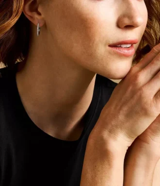 Orecchini a cerchio Ellis Pavé Glitz in ottone color argento