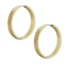 Orecchini a cerchio Harlow in acciaio inossidabile color oro con texture lineare