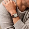 Orologio Carraway a tre lancette con cinturino in pelle marrone