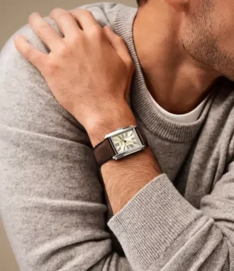 Orologio Carraway a tre lancette con cinturino in pelle marrone