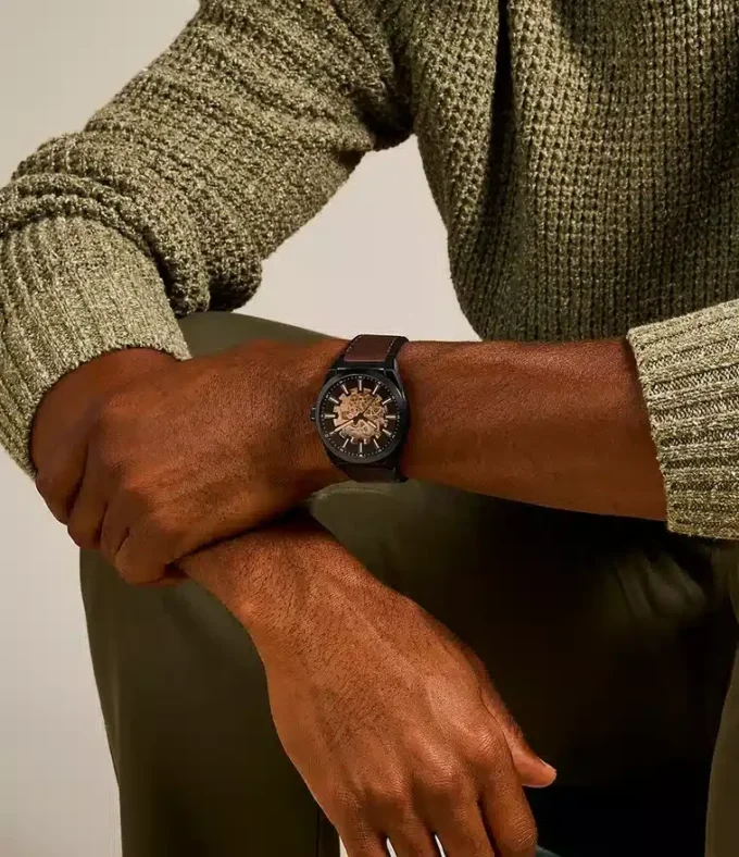 Orologio Everett automatico in pelle LiteHide™ marrone scuro