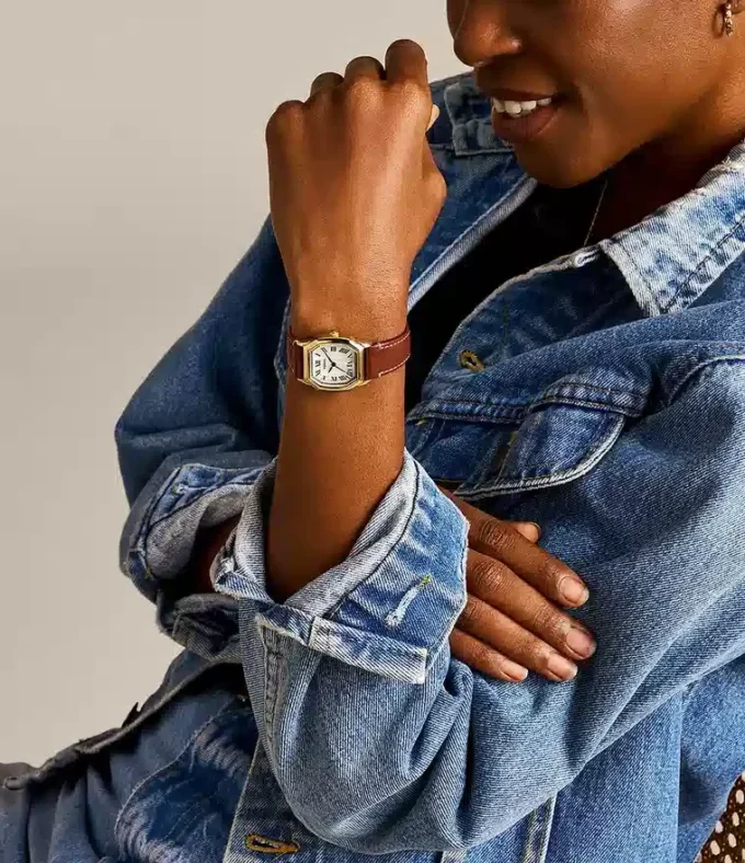 Orologio Harlow a tre lancette con cinturino in pelle marrone medio