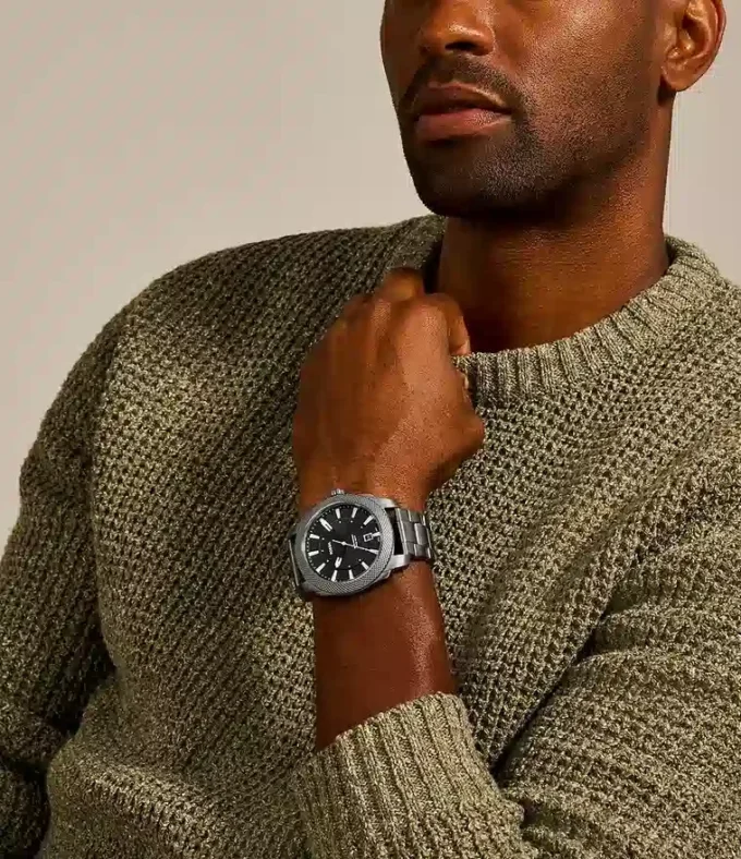 Orologio in acciaio inossidabile con tre lancette e datario