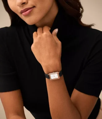 Orologio Raquel con tre lancette, datario e cinturino in pelle LiteHide™ nera