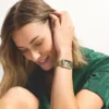 Orologio Raquel in acciaio inossidabile con tre lancette e datario